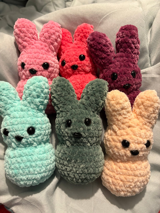 the marshmallow bunny | crochet plush toy