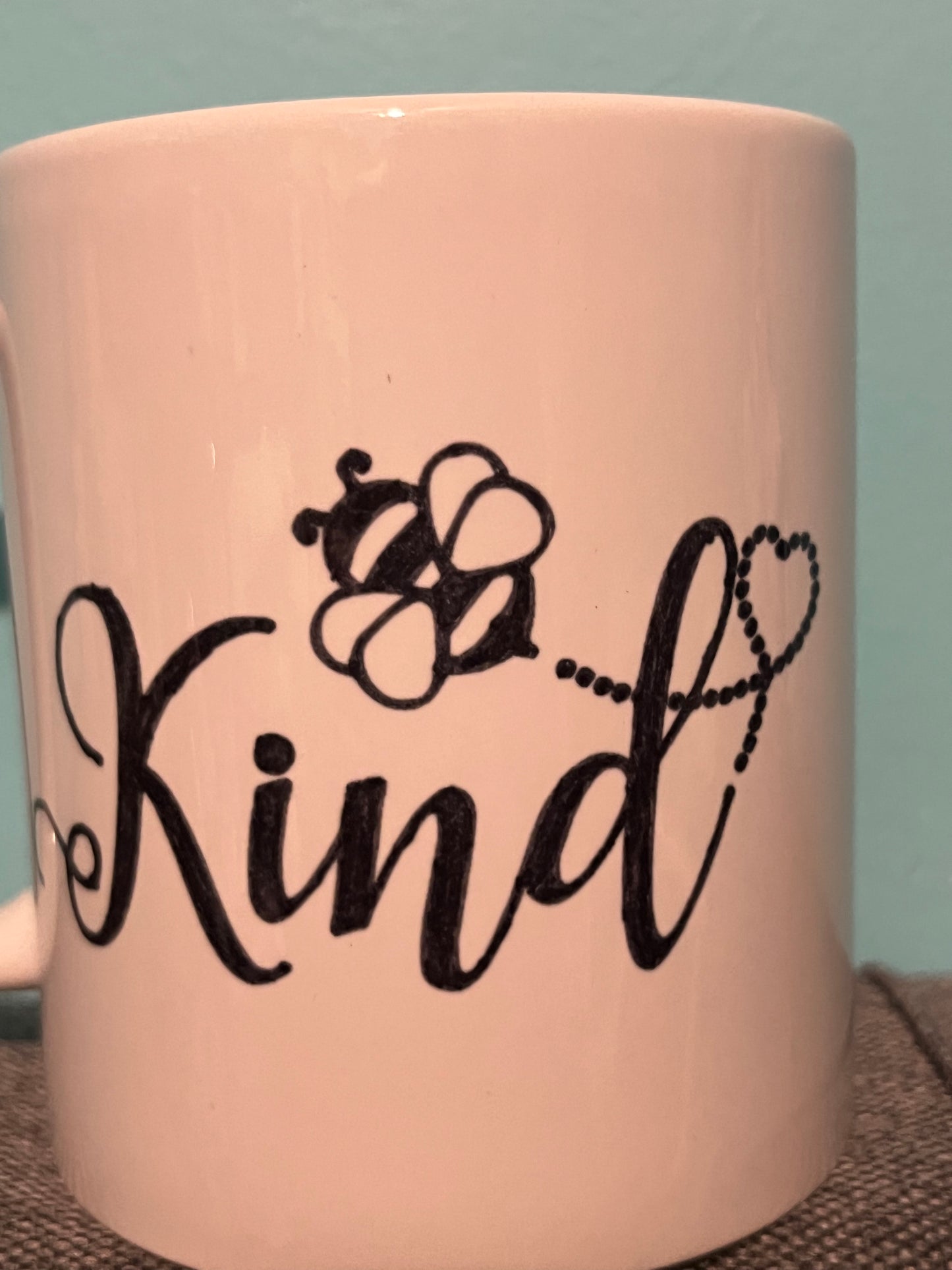 Bee Kind Mug- Light