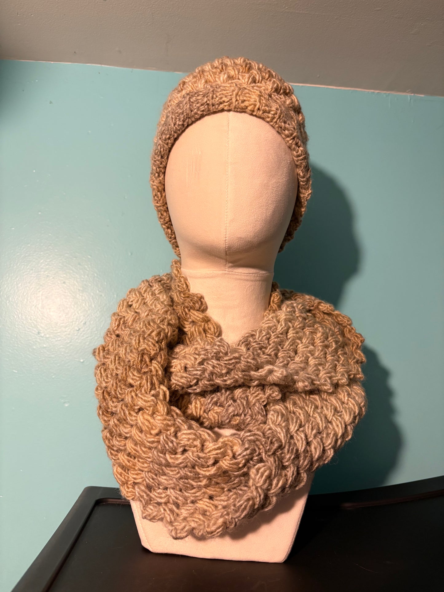 Caffeine Addict Winter Essentials Set