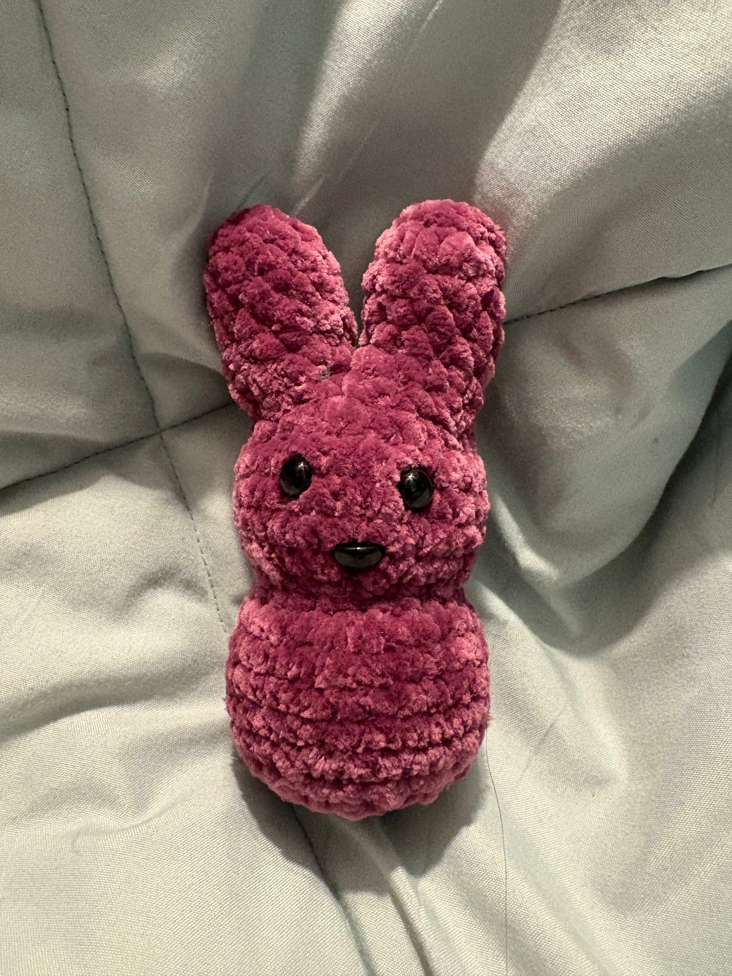 the marshmallow bunny | crochet plush toy